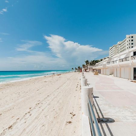 Hotelzone L20 Beach Access Cancun Bagian luar foto