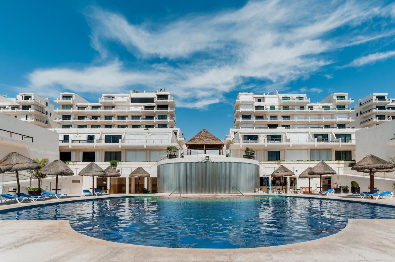 Hotelzone L20 Beach Access Cancun Bagian luar foto