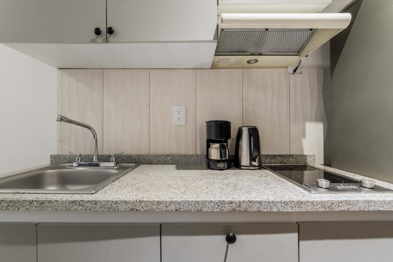 Hotelzone L20 Beach Access Cancun Bagian luar foto